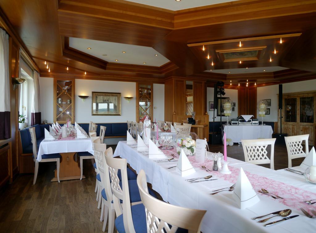 Berggasthof Hotel Igelwirt Schnaittach Ngoại thất bức ảnh